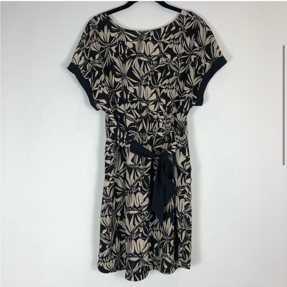 Anthropologie postage stamp dragonfly black and beige printed sonata dress - Picture 4 of 7